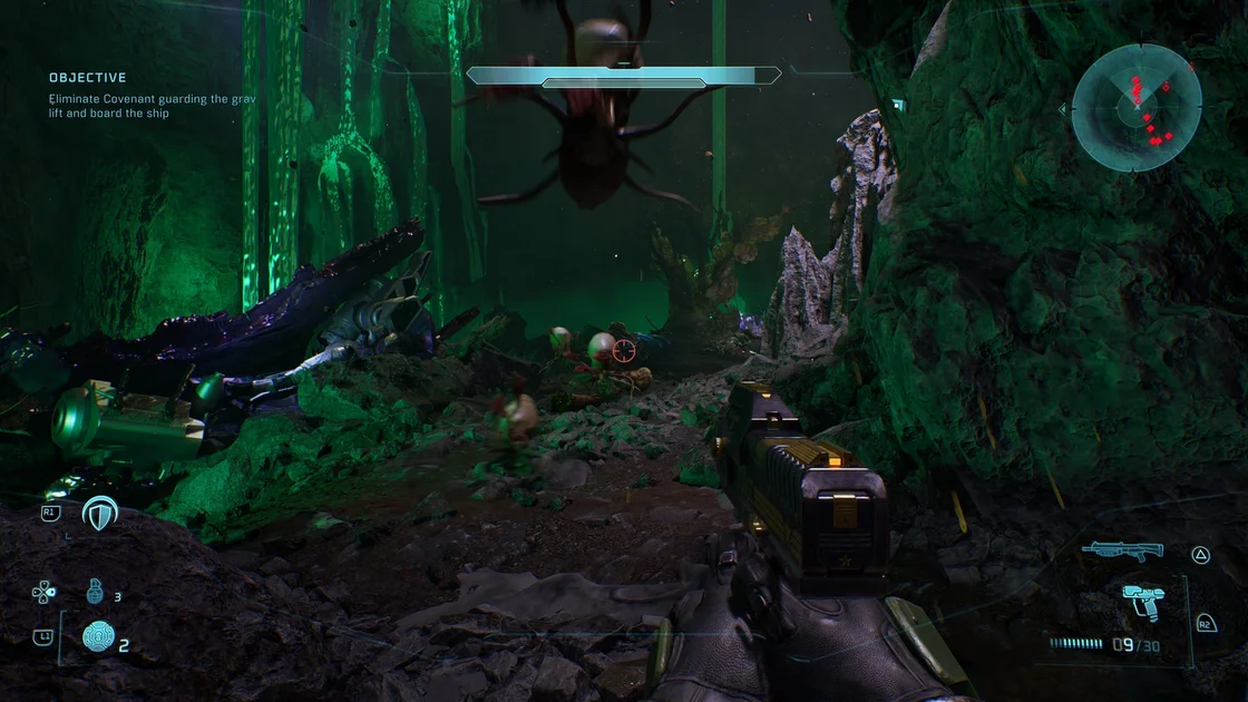 Dark green biome in Halo Campaign Evolved, with FPS HUD